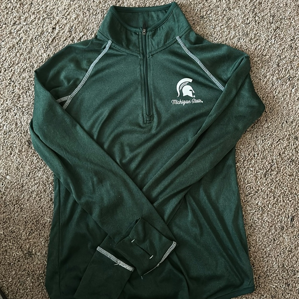 Women’s medium Michigan State Spartan 1/4 zip up